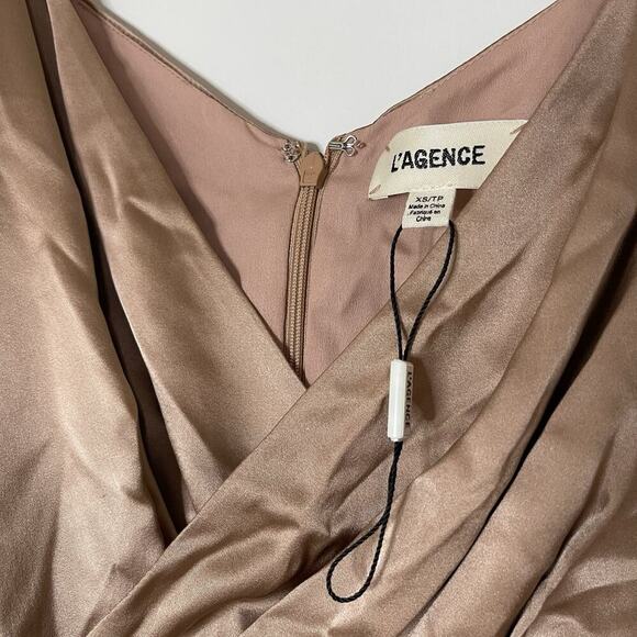 NWOT L' AGENCE CHIARA Silk Camisole nude pink size XS $255 - Picture 3 of 4
